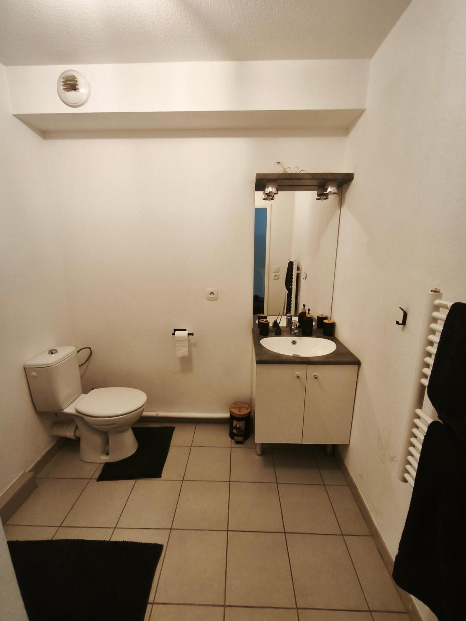 Cozy Apartment In City Center Marseille Extérieur photo